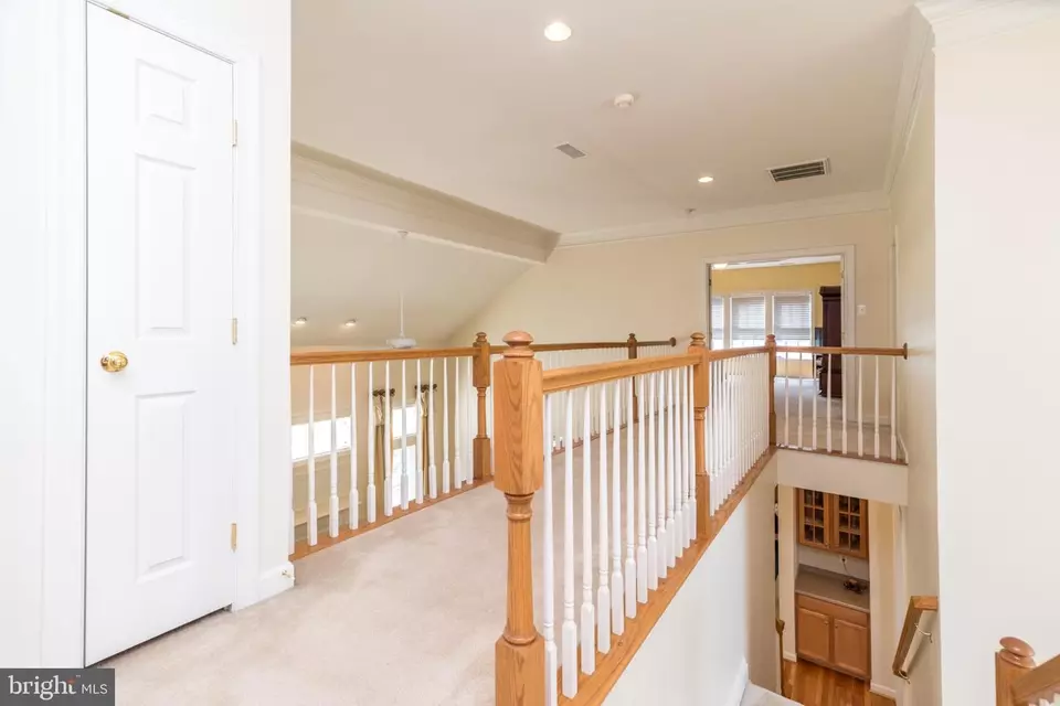 Entry Way - 1813 Sycamore Dr, Quakertown, PA 18951 photo 7 of 8