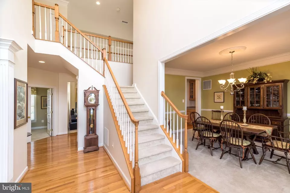 Entry Way - 1813 Sycamore Dr, Quakertown, PA 18951 photo 4 of 8