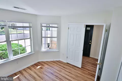 Entry Way - 128 Progress Dr, Doylestown, PA 18901 photo 3 of 15