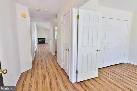 Entry Way - 128 Progress Dr, Doylestown, PA 18901 photo 8 of 15