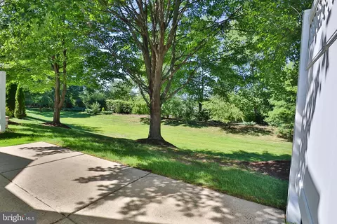 Exterior - 128 Progress Dr, Doylestown, PA 18901 photo 2 of 4