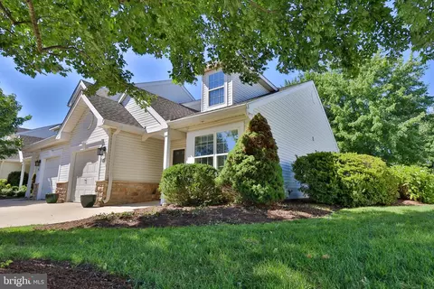 Exterior - 128 Progress Dr, Doylestown, PA 18901 photo 3 of 4
