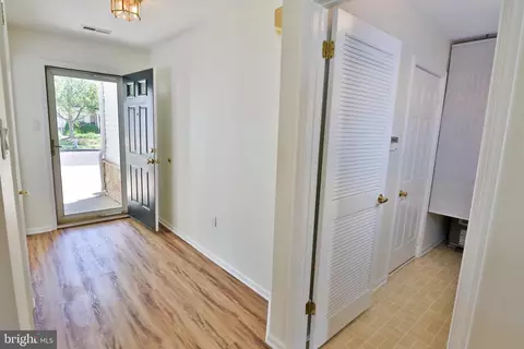 Entry Way - 128 Progress Dr, Doylestown, PA 18901 photo 9 of 15