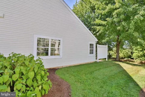 Exterior - 128 Progress Dr, Doylestown, PA 18901 photo 4 of 4