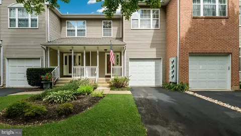 85 Trafalgar Rd, Doylestown, PA 18901