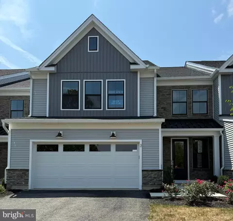 3 Neshaminy Creek Ct #LOT 19, Doylestown, PA 18901