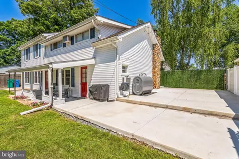 Other - 414 Delaware Ave, Croydon, PA 19021 photo 2 of 11