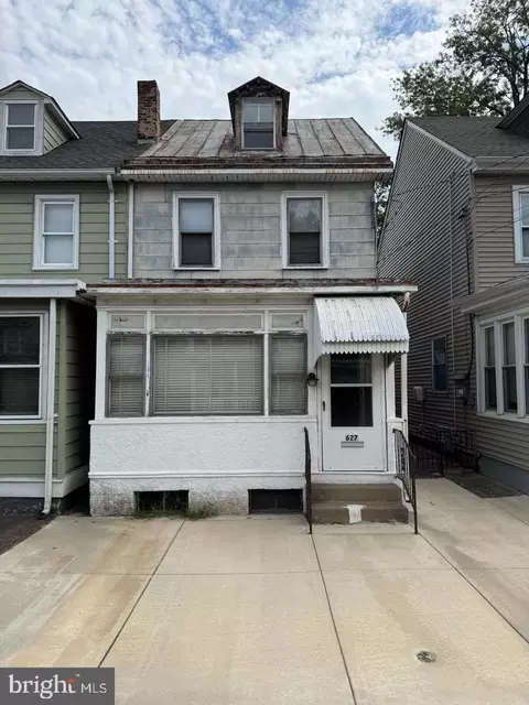 627 Pine St, Bristol, PA 19007