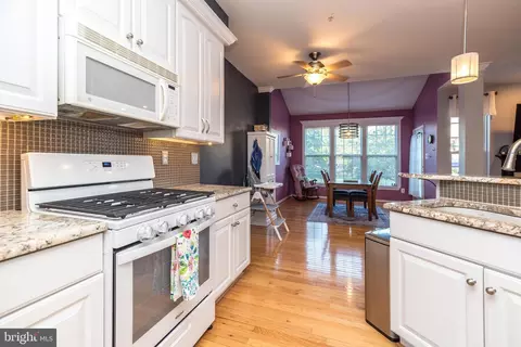 2550 Peachtree Dr, Perkasie, PA 18944