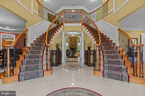 288 Jane Chapman Dr E #E, Newtown, PA 18940