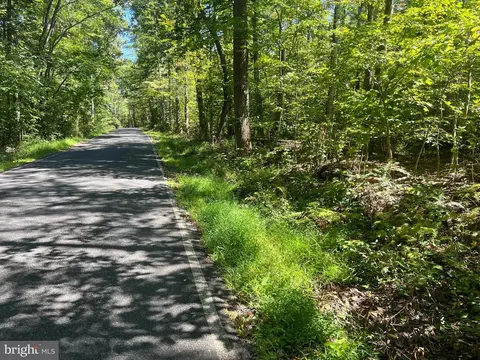 0 Old Woods Rd, Green Lane, PA 18054