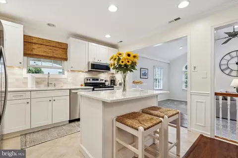 Kitchen - 1917 Brook Ln, Jamison, PA 18929 photo 3 of 4