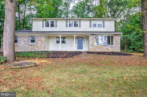 4928 Edgewood Rd, Doylestown, PA 18902