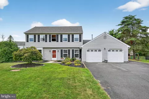 1656 S Ash Cir, Jamison, PA 18929