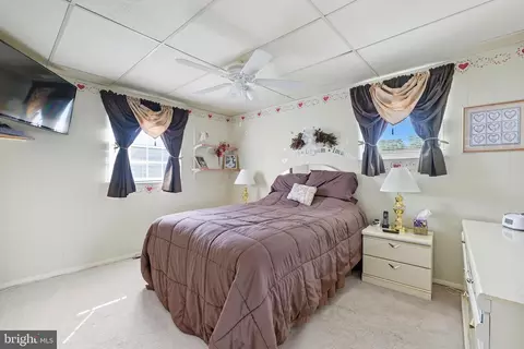 Bedroom - 564 Byron Rd, Warminster, PA 18974 photo 3 of 6
