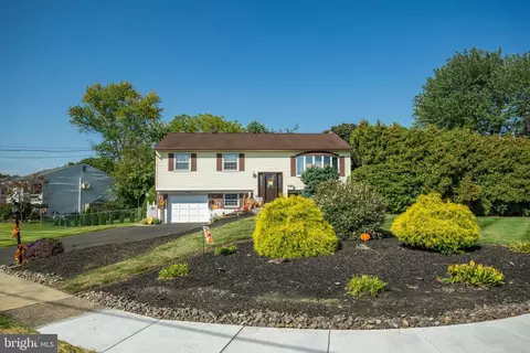 Other - 564 Byron Rd, Warminster, PA 18974 photo 1 of 14