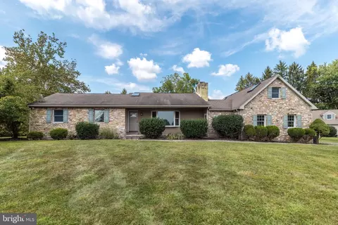 98 Uhlerstown Hill Rd, Erwinna, PA 18920