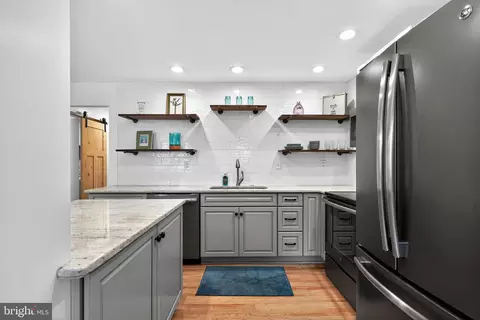 908 Yardley Cmns Cmns, Yardley, PA 19067
