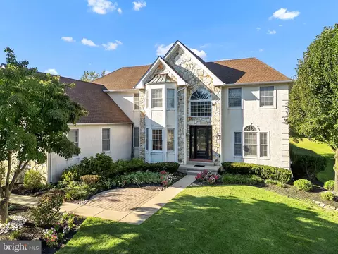 614 Glen Meadow Rd, Richboro, PA 18954