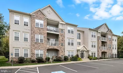 100 Ginko St #303, Warrington, PA 18976