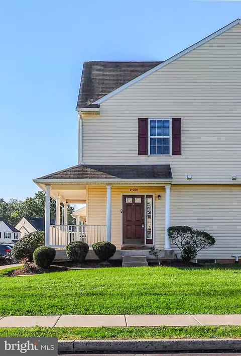 228 Prairie Ct, Quakertown, PA 18951