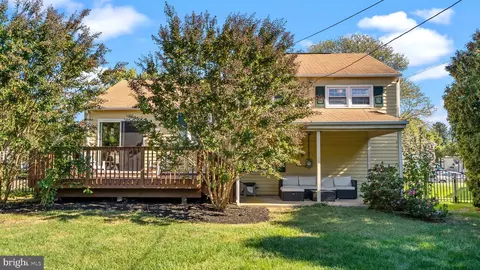 Exterior - 1002 Windsor Rd, Warminster, PA 18974 photo 13 of 17