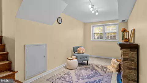 Other - 1002 Windsor Rd, Warminster, PA 18974 photo 6 of 8