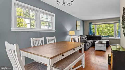 Dining - 1002 Windsor Rd, Warminster, PA 18974 photo 2 of 3