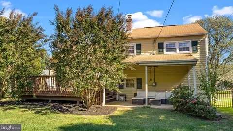 Exterior - 1002 Windsor Rd, Warminster, PA 18974 photo 12 of 17