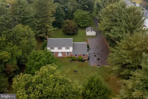 415 New Rd, Southampton, PA 18966