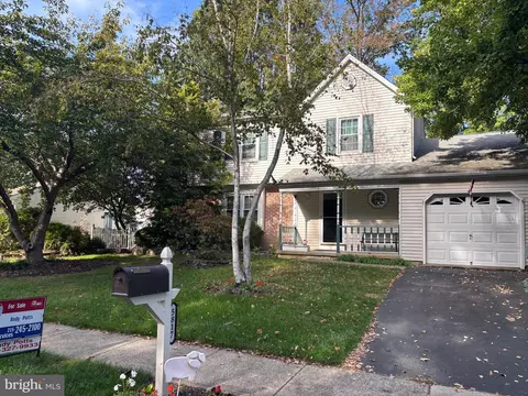 5817 Cricket Ln, Bensalem, PA 19020