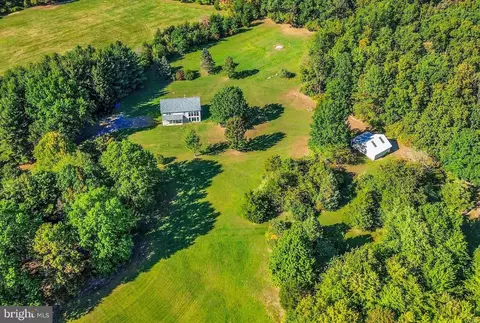 1460 Blue School Rd, Perkasie, PA 18944