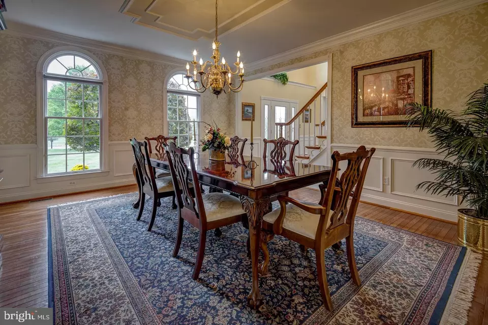 Dining - 2036 Silverwood Dr, Newtown, PA 18940 photo 2 of 5