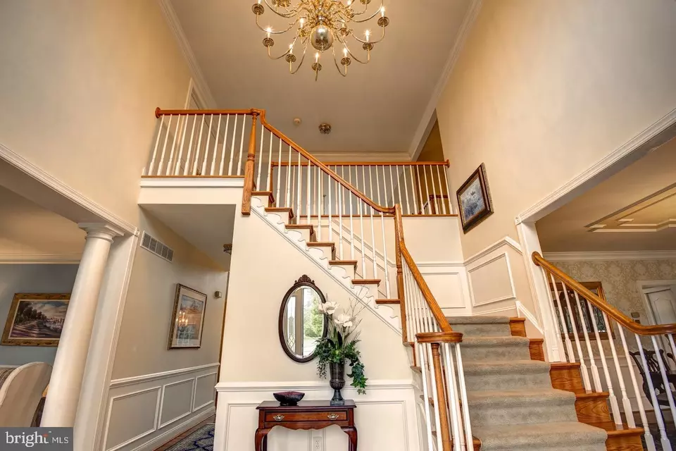 Entry Way - 2036 Silverwood Dr, Newtown, PA 18940 photo 2 of 9