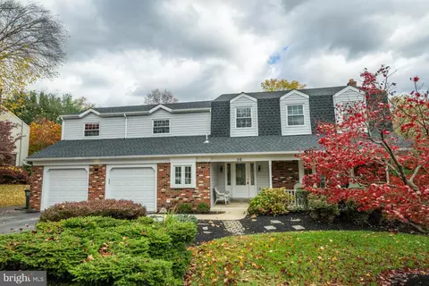 50 Mohawk Dr, Richboro, PA 18954