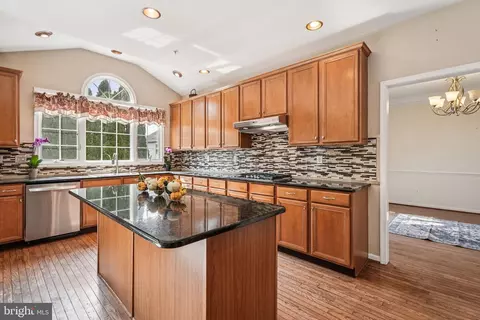 Kitchen - 1834 Augusta Dr, Jamison, PA 18929 photo 2 of 6