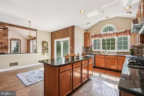 Kitchen - 1834 Augusta Dr, Jamison, PA 18929 photo 1 of 6