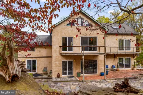 7640 Tohickon Hill Rd, Point Pleasant, PA 18950