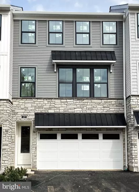 119 Brianna Ct #10, Chalfont, PA 18914