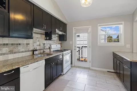 1277 Beverly Rd, Warminster, PA 18974 photo 19