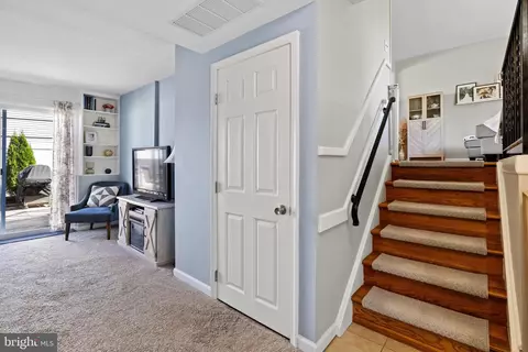1277 Beverly Rd, Warminster, PA 18974 photo 6