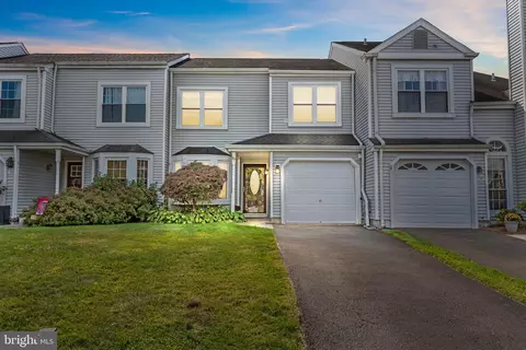 15 E Park Rd, Newtown, PA 18940