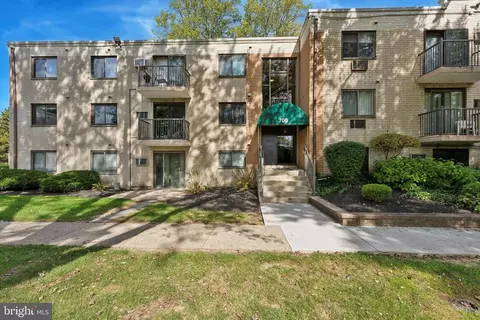 1575 W Street Rd #721, Warminster, PA 18974