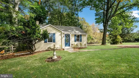 2443 Sugar Bottom Rd, Furlong, PA 18925