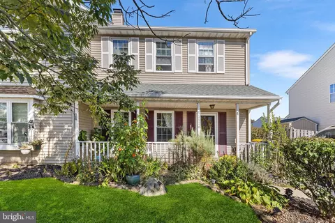 1116 School House Ln, Quakertown, PA 18951