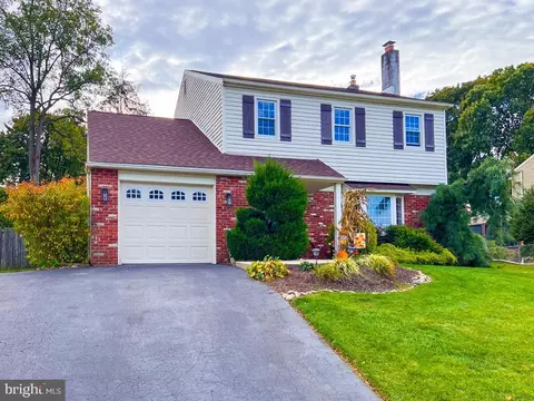 2067 Herrick Ave, Feasterville Trevose, PA 19053