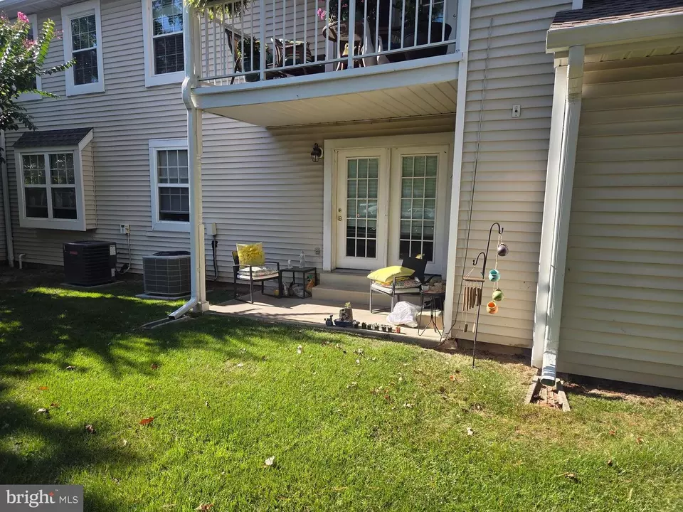  19 Belmont Sta, Southampton, PA 18966 photo 2