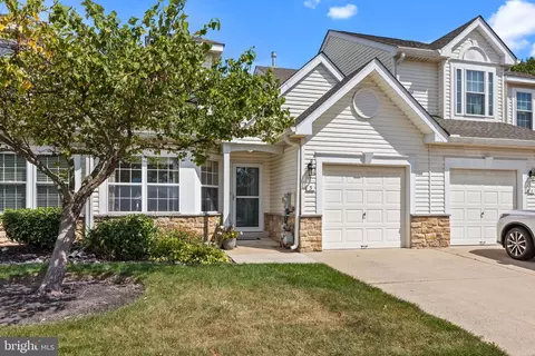 3 Titus Ct, Richboro, PA 18954