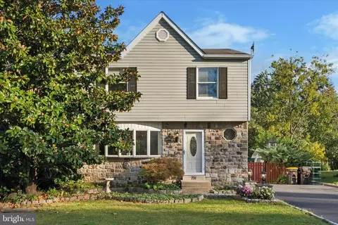 791 Philadelphia Ave, Warrington, PA 18976