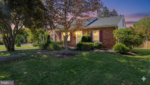 232 S 10th, Quakertown, PA 18951